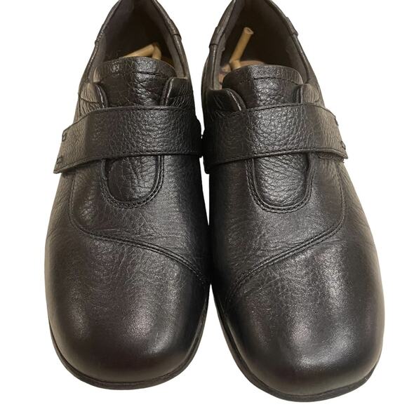 Clarks Collection Gael Bombay Flat Womens 10 M Black Leather Strap Comfort Shoe - Picture 9 of 10